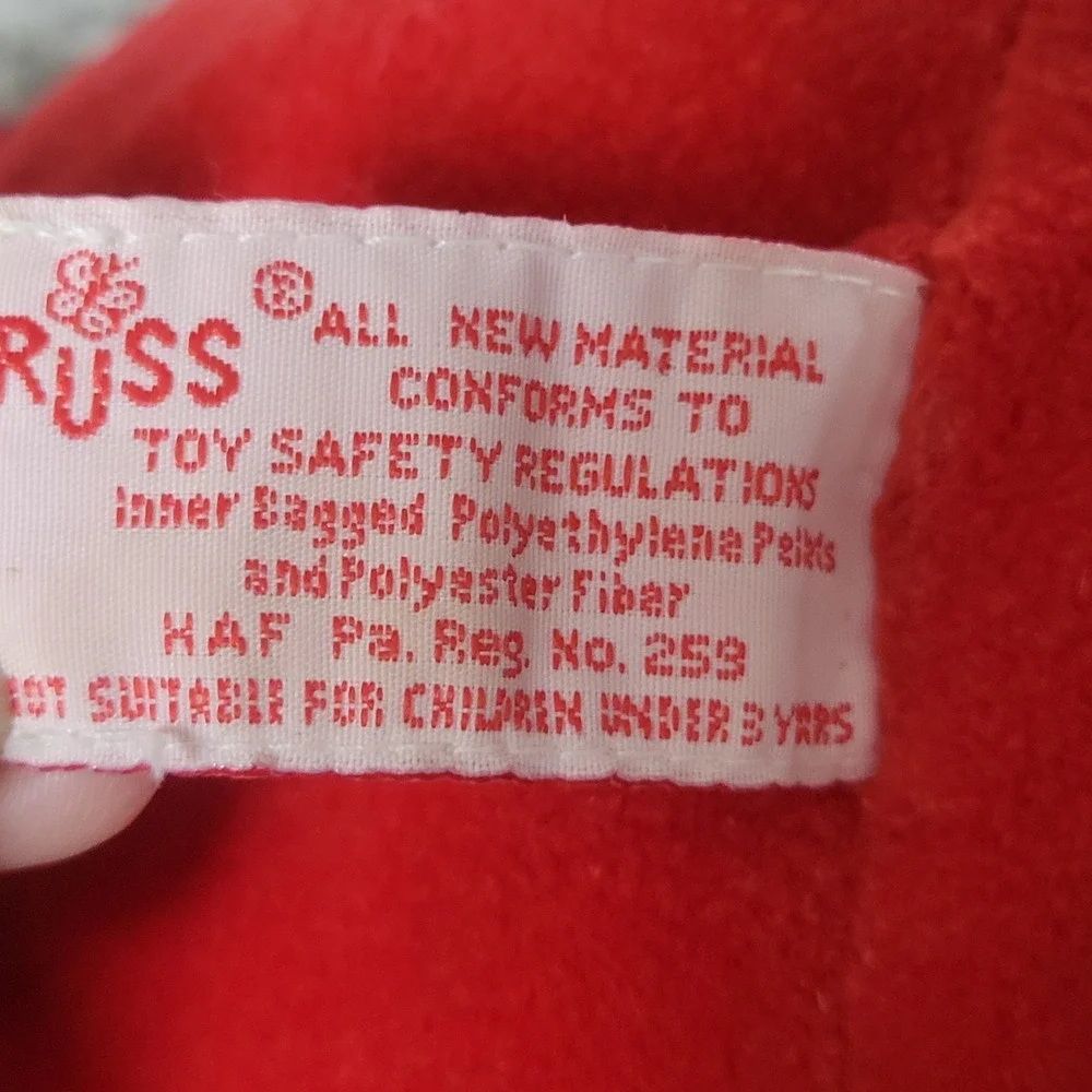 VTG Russ Berrie & Co. Russ Plush Bunky Christmas Bear Made in China Tag